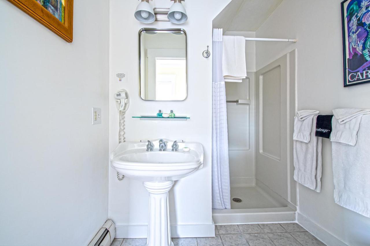 Bed and Breakfast Admiral'S Landing (Adults Only) Provincetown Exteriér fotografie