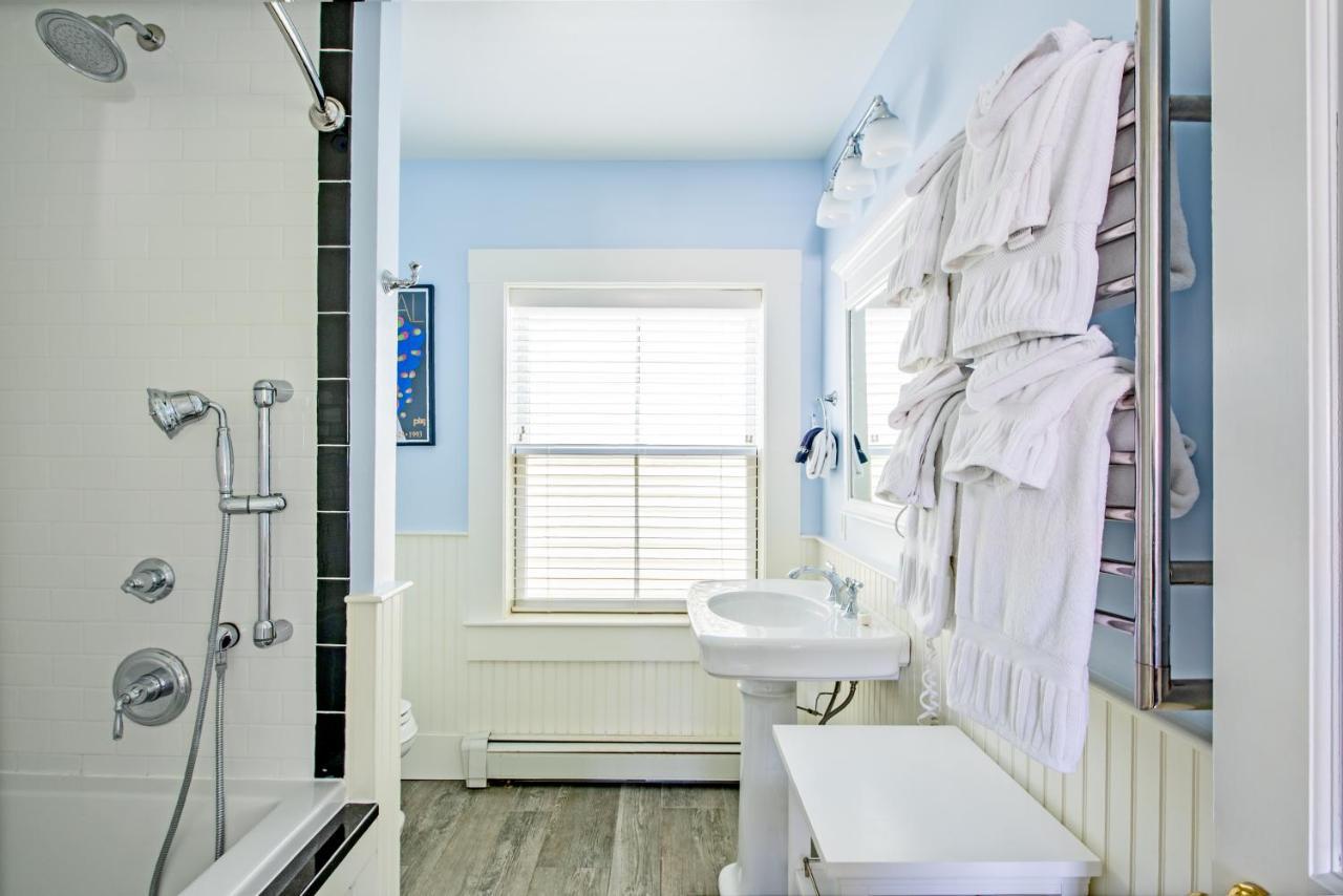 Bed and Breakfast Admiral'S Landing (Adults Only) Provincetown Exteriér fotografie